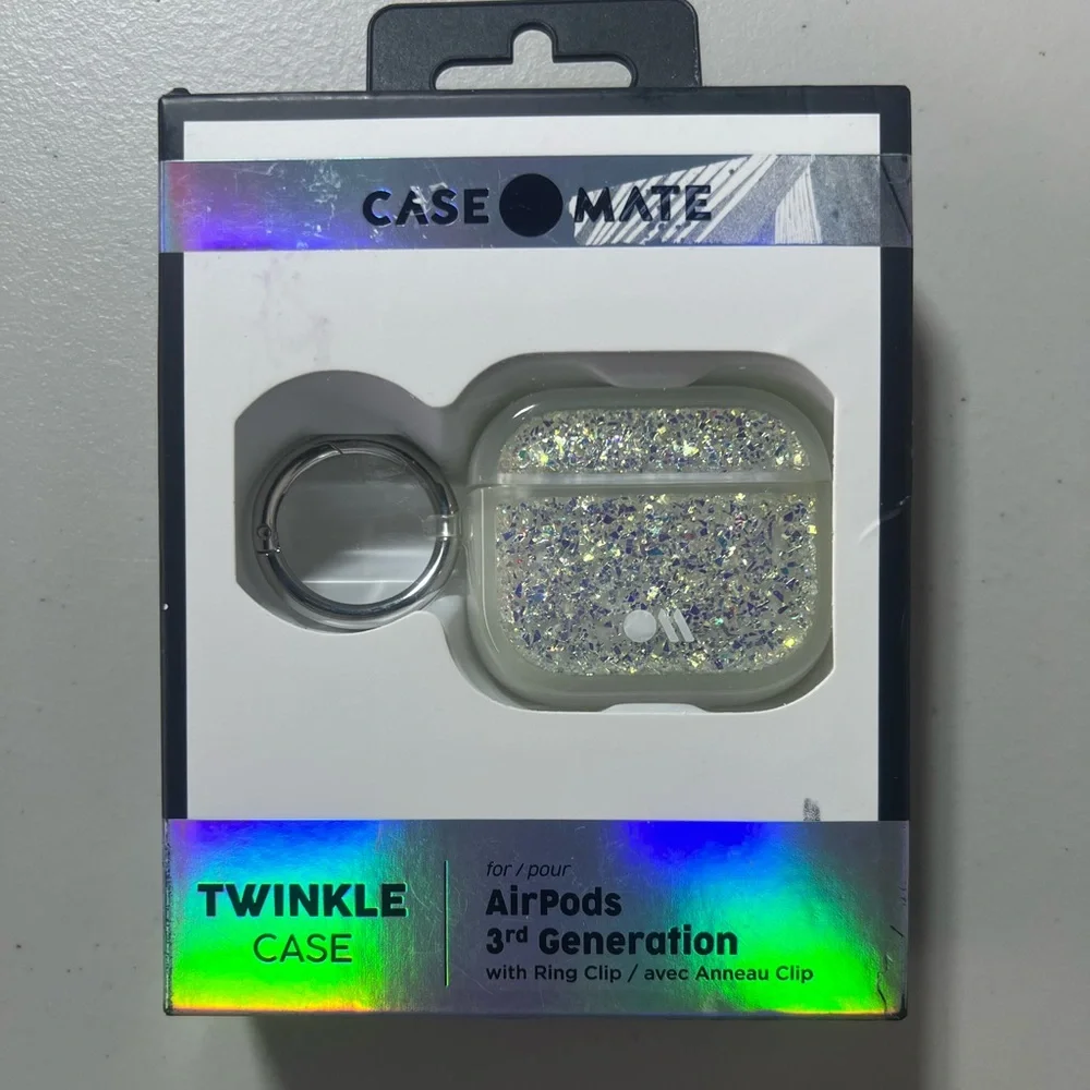 Case-Mate Sparkling White AirPods Case with Keychain